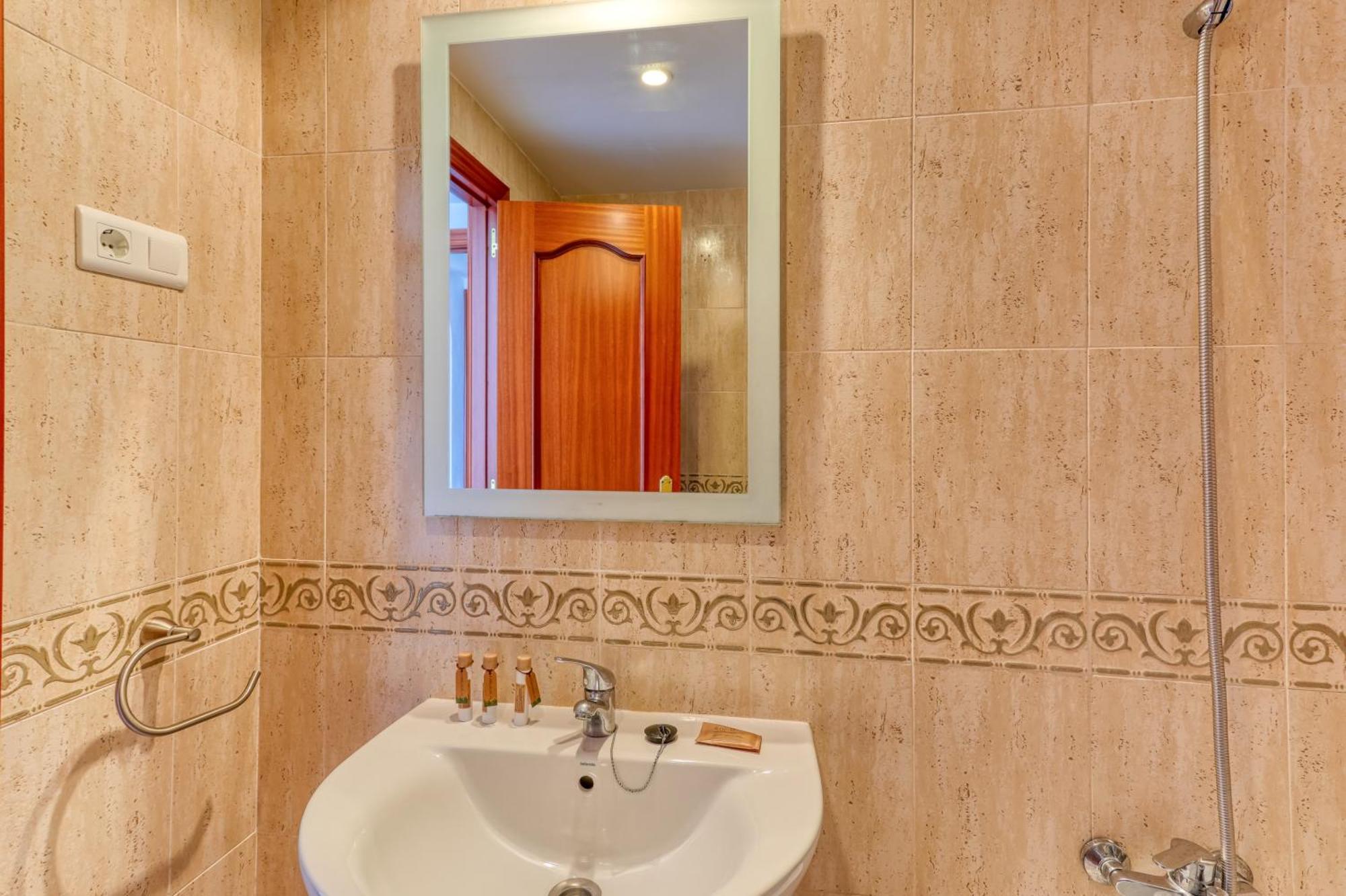 Weforyou Budha House * Benalmadena